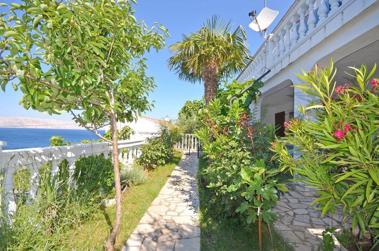Apartments Lucia Senj  Bagian luar foto